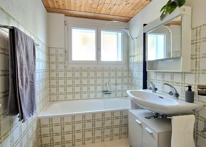 Lakeview-apartment - Komplette Mit Seeblick An Ruhiger Lage *